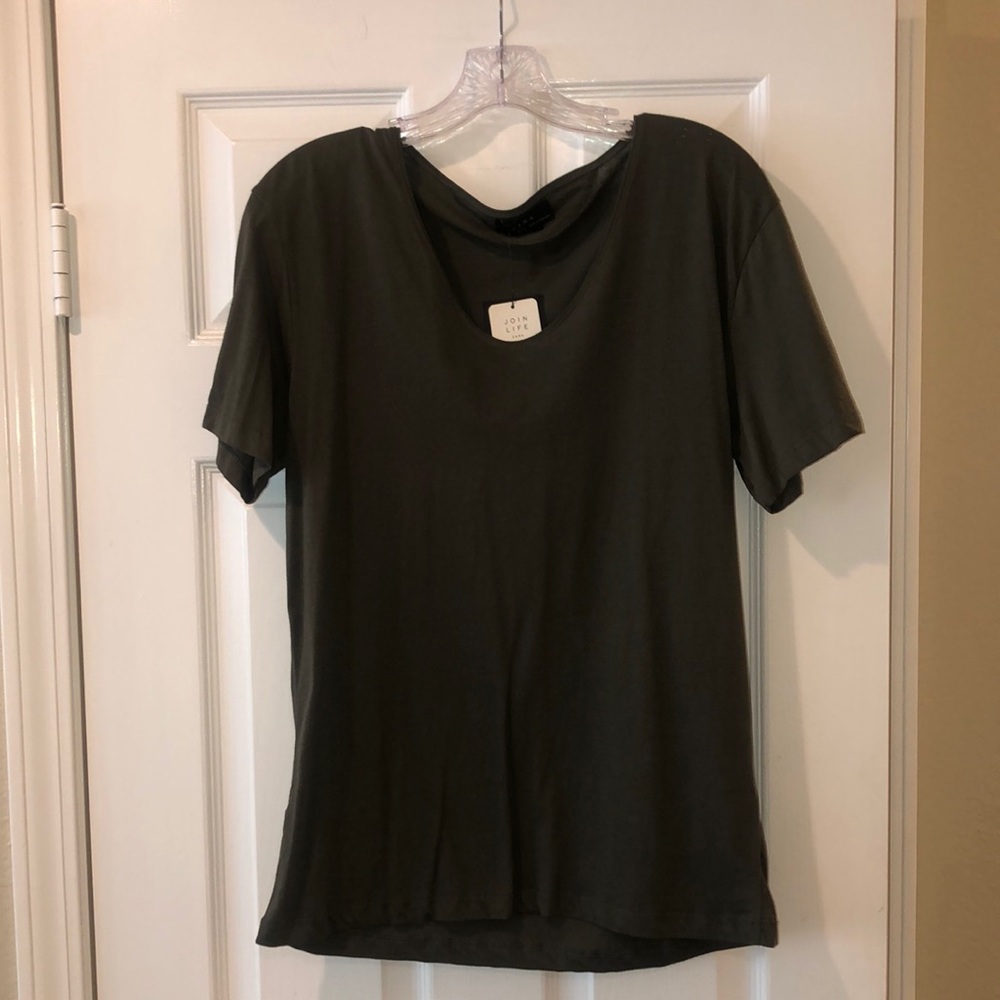 NWT Mens Size Med. Zara Olive Easy Fit Crew T-Shirt